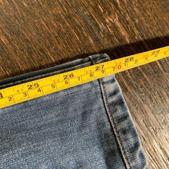 DL1961 Dark Wash Russell Straight Jean  30x27 - Picture 8 of 8